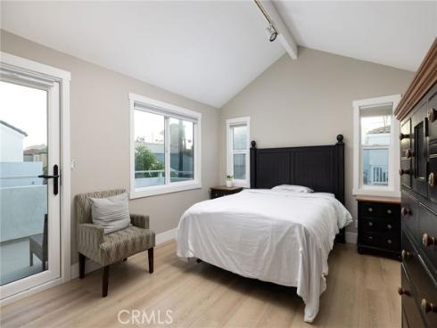 207 21st , Huntington Beach, CA