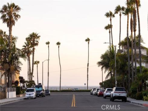207 21st , Huntington Beach, CA