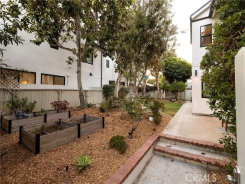 207 21st , Huntington Beach, CA