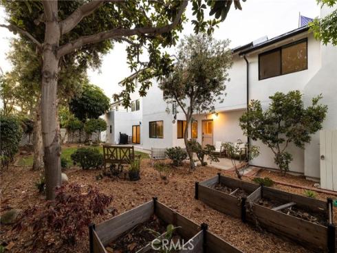 207 21st , Huntington Beach, CA