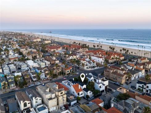 207 21st , Huntington Beach, CA