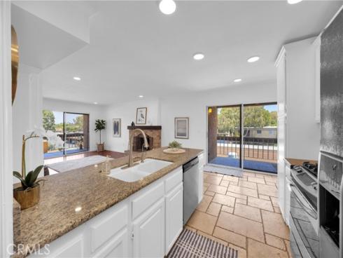 6600 Warner 155 Avenue, Huntington Beach, CA
