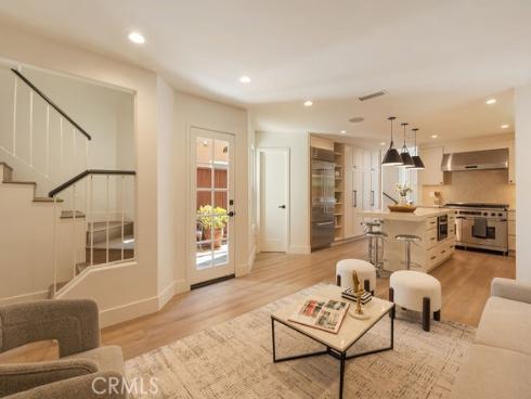 519  10th  , Huntington Beach, CA