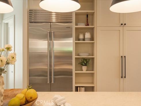 519  10th  , Huntington Beach, CA