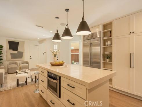 519  10th  , Huntington Beach, CA