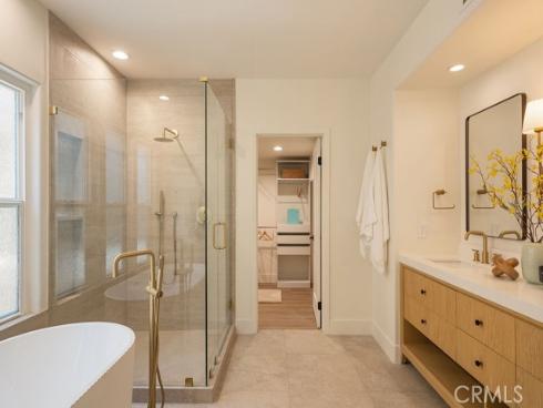 519  10th  , Huntington Beach, CA