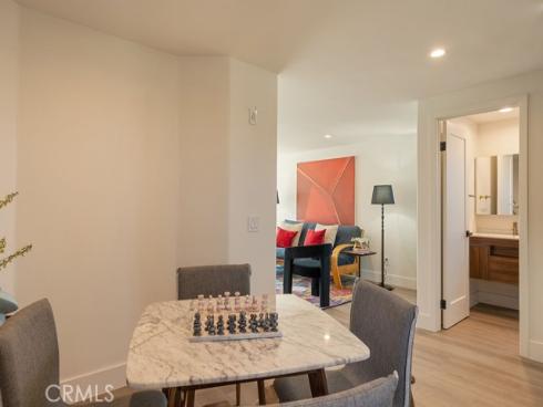 519  10th  , Huntington Beach, CA