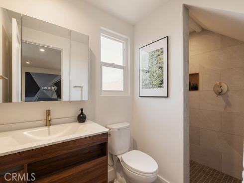 519  10th  , Huntington Beach, CA