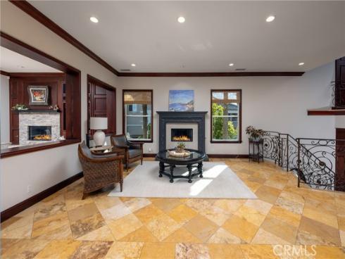 5612 Ocean Vista Drive, Huntington Beach, CA