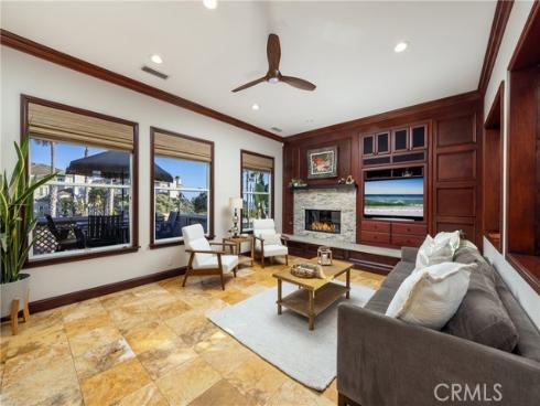 5612 Ocean Vista Drive, Huntington Beach, CA