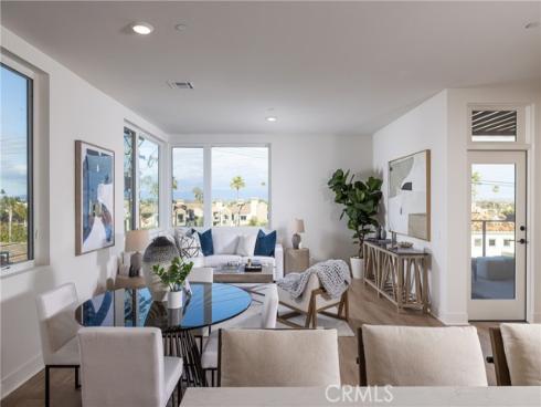 414 Main 420 Street, Huntington Beach, CA