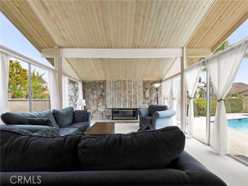 16391 Maruffa Circle, Huntington Beach, CA