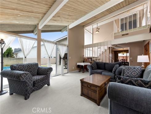 16391 Maruffa Circle, Huntington Beach, CA