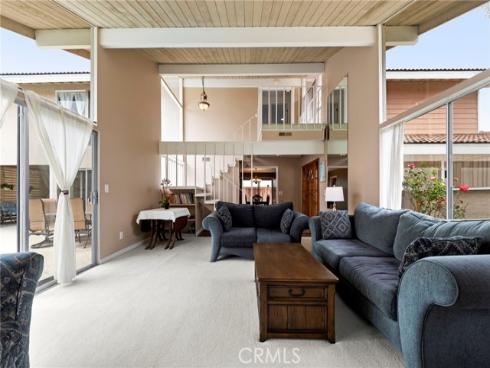 16391 Maruffa Circle, Huntington Beach, CA