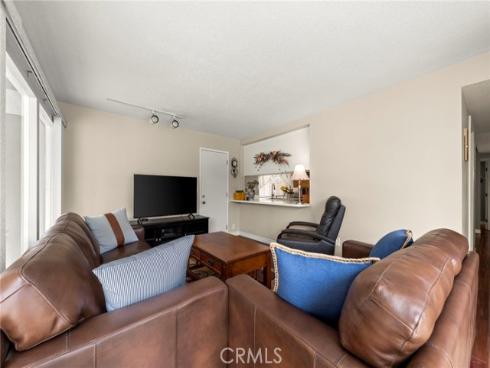 16391 Maruffa Circle, Huntington Beach, CA