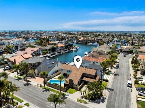 16391 Maruffa Circle, Huntington Beach, CA