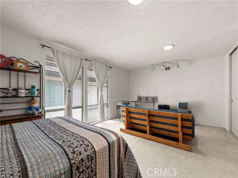 16391 Maruffa Circle, Huntington Beach, CA