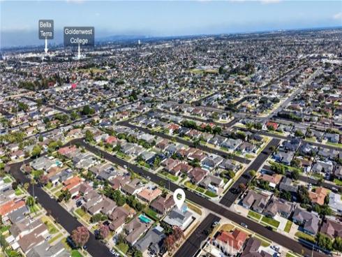 6091 Shelly , Huntington Beach, CA
