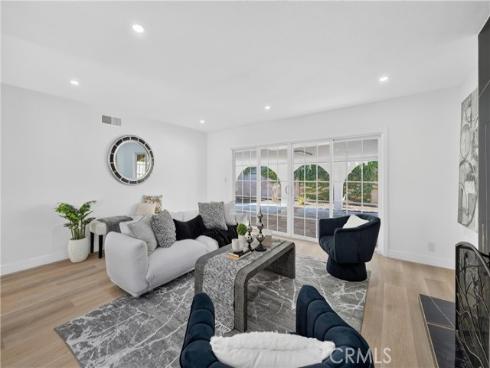 6091 Shelly , Huntington Beach, CA