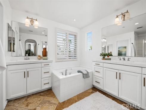 21265 Baeza Circle , Huntington Beach, CA