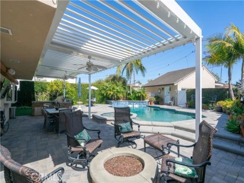 920 11th , Huntington Beach, CA