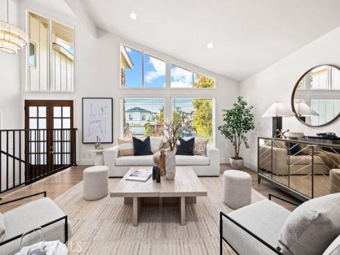6882  Loyola   Drive, Huntington Beach, CA