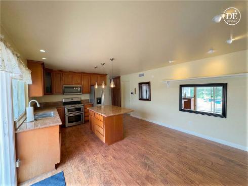 21081 White Horse Ln , Huntington Beach, CA