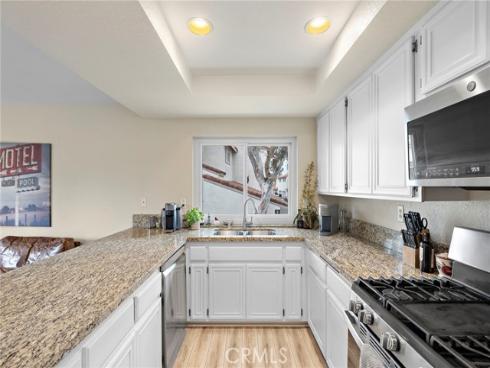 21038  Poolside  , Huntington Beach, CA