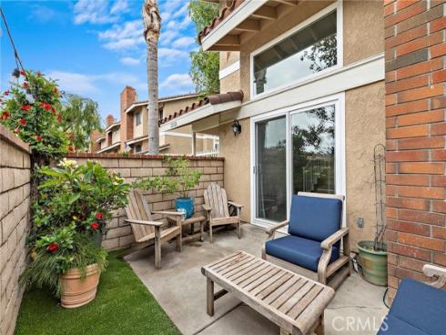 21038  Poolside  , Huntington Beach, CA