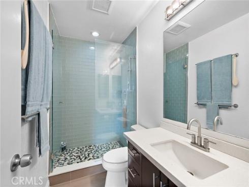 21038  Poolside  , Huntington Beach, CA