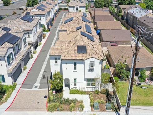 17540  Cameron  102 , Huntington Beach, CA