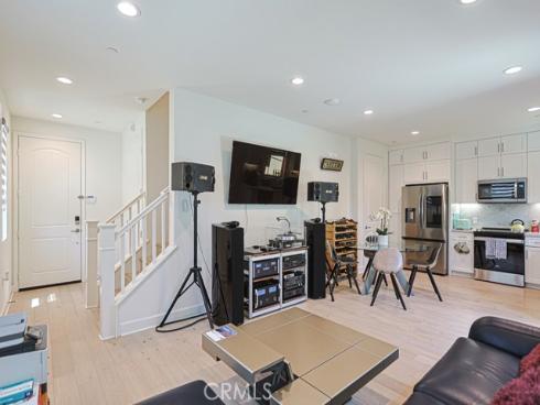 17540  Cameron  102 , Huntington Beach, CA