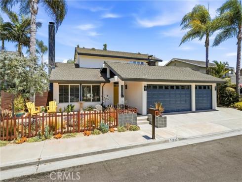 17982 Dellglen Circle, Huntington Beach, CA