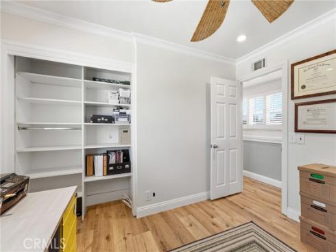 17982 Dellglen Circle, Huntington Beach, CA