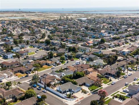 6302  Vatcher  , Huntington Beach, CA