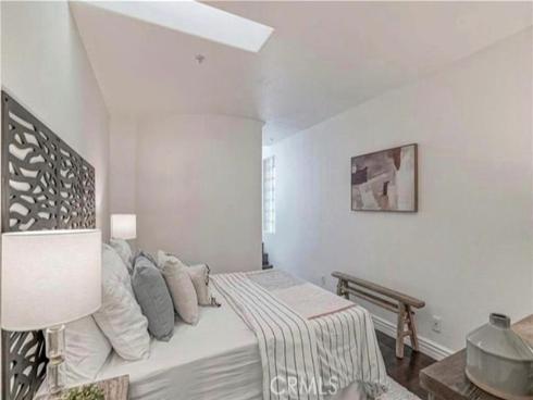 18723 Chapel Lane, Huntington Beach, CA