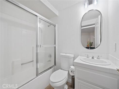 18723 Chapel Lane, Huntington Beach, CA