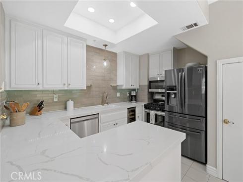 18723 Chapel Lane, Huntington Beach, CA