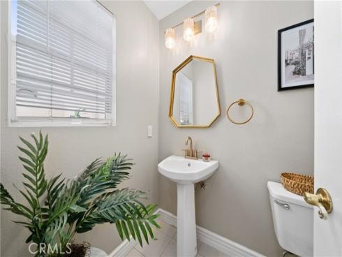 18723 Chapel Lane, Huntington Beach, CA