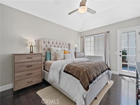 18723 Chapel Lane, Huntington Beach, CA