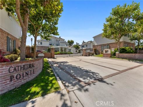 18723 Chapel Lane, Huntington Beach, CA