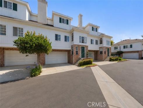 18723 Chapel Lane, Huntington Beach, CA