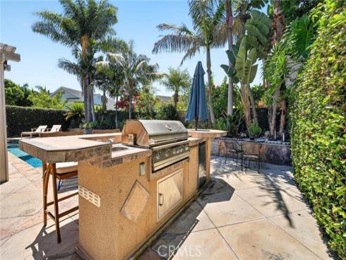 19281 Coralwood Lane, Huntington Beach, CA