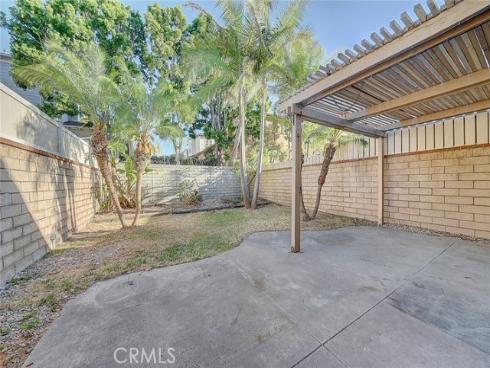 7872 Seabreeze 62 Drive, Huntington Beach, CA
