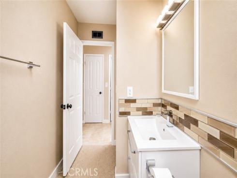 17472 Waal Circle , Huntington Beach, CA