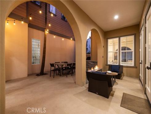 21247 Ronda , Huntington Beach, CA