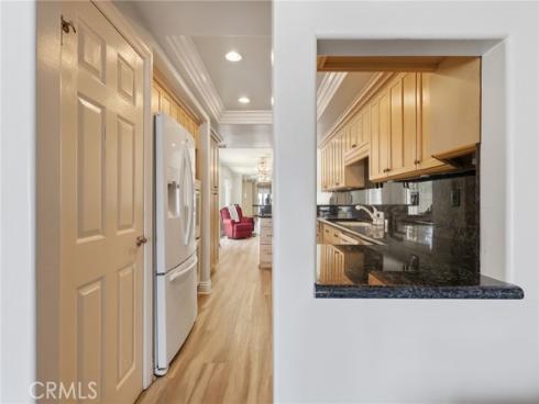 16101 Saint Croix Circle, Huntington Beach, CA