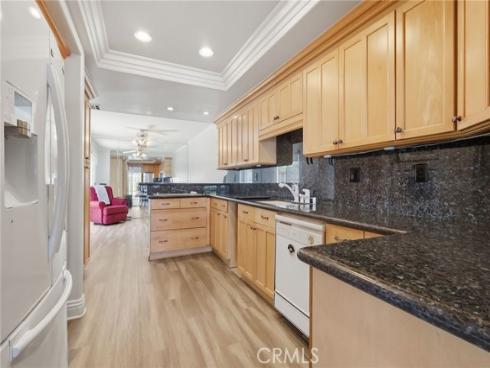 16101 Saint Croix Circle, Huntington Beach, CA