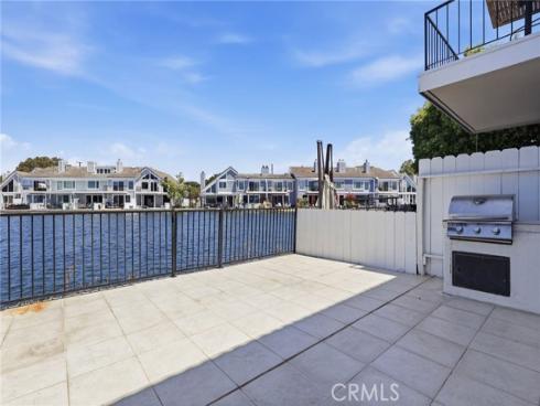 16101 Saint Croix Circle, Huntington Beach, CA
