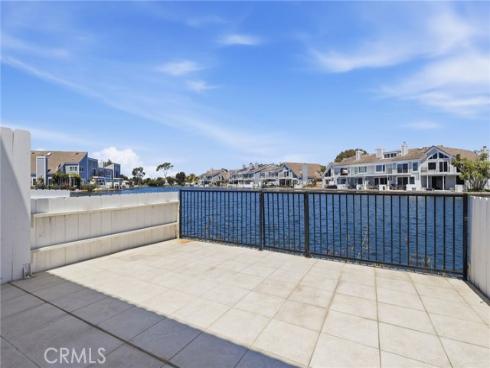 16101 Saint Croix Circle, Huntington Beach, CA